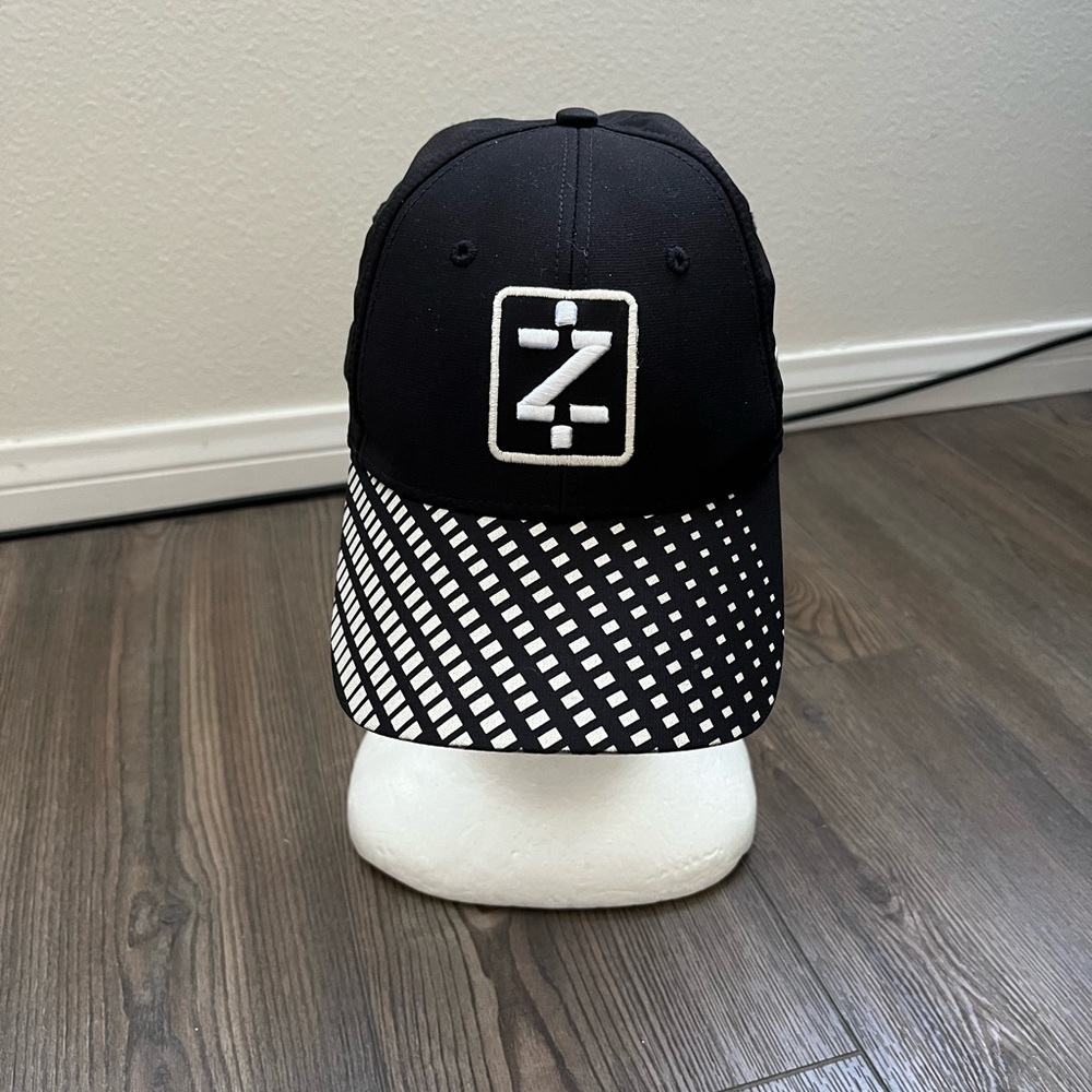 Izod Black and White Cap